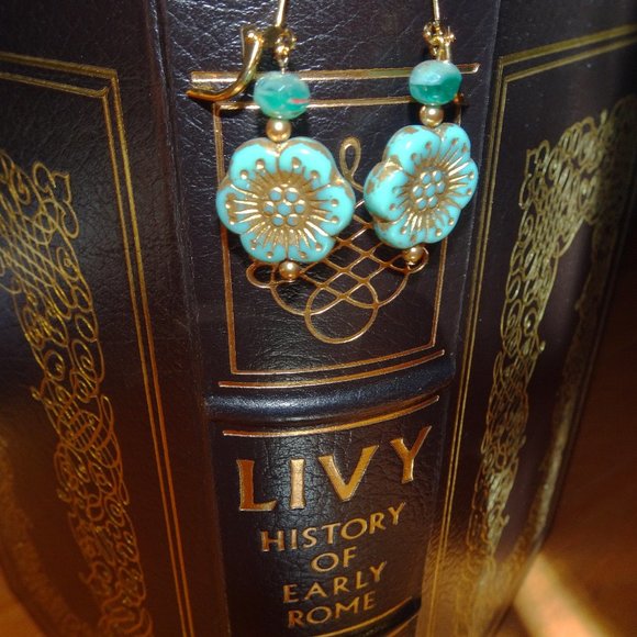Handcrafted artisanal earrings with whimsical Czech windflowers in 12 colors - Picture 8 of 17